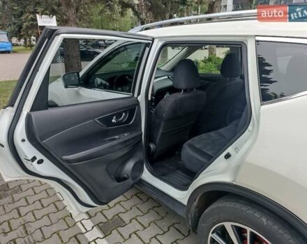 Белый Ниссан ИксТрейл, объемом двигателя 2 л и пробегом 197 тыс. км за 19950 $, фото 9 на Automoto.ua