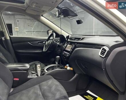 Белый Ниссан ИксТрейл, объемом двигателя 2 л и пробегом 203 тыс. км за 20500 $, фото 15 на Automoto.ua