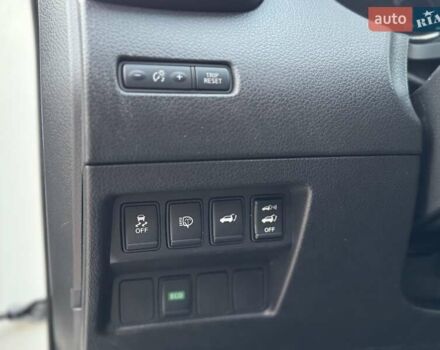 Білий Ніссан ІксТрейл, об'ємом двигуна 2 л та пробігом 153 тис. км за 14800 $, фото 39 на Automoto.ua