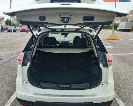 Белый Ниссан ИксТрейл, объемом двигателя 2 л и пробегом 197 тыс. км за 19950 $, фото 12 на Automoto.ua