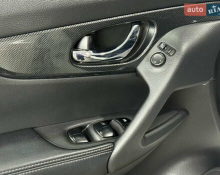 Белый Ниссан ИксТрейл, объемом двигателя 1.6 л и пробегом 122 тыс. км за 17900 $, фото 18 на Automoto.ua