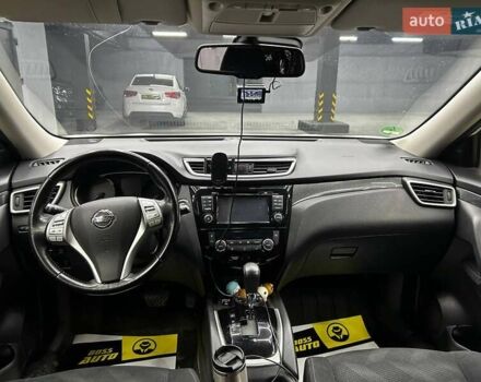 Белый Ниссан ИксТрейл, объемом двигателя 2 л и пробегом 203 тыс. км за 20500 $, фото 8 на Automoto.ua