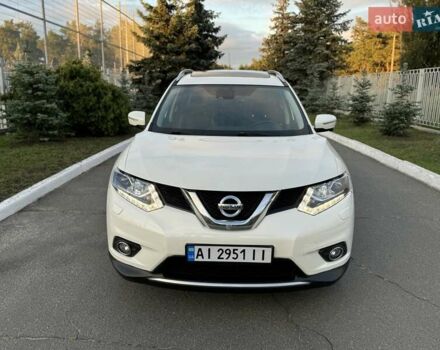 Белый Ниссан ИксТрейл, объемом двигателя 2 л и пробегом 153 тыс. км за 15800 $, фото 2 на Automoto.ua