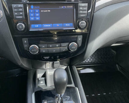 Белый Ниссан ИксТрейл, объемом двигателя 1.6 л и пробегом 73 тыс. км за 18000 $, фото 12 на Automoto.ua