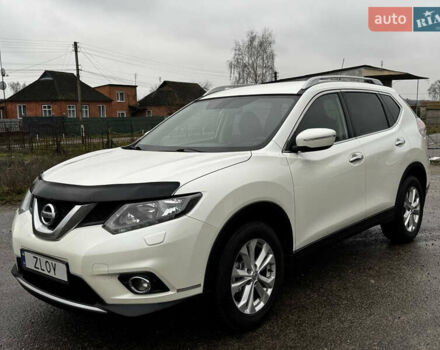 Белый Ниссан ИксТрейл, объемом двигателя 2.49 л и пробегом 134 тыс. км за 14999 $, фото 3 на Automoto.ua