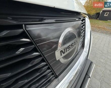 Білий Ніссан ІксТрейл, об'ємом двигуна 2.49 л та пробігом 168 тис. км за 18500 $, фото 17 на Automoto.ua