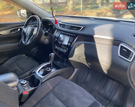 Белый Ниссан ИксТрейл, объемом двигателя 2.49 л и пробегом 184 тыс. км за 16050 $, фото 20 на Automoto.ua