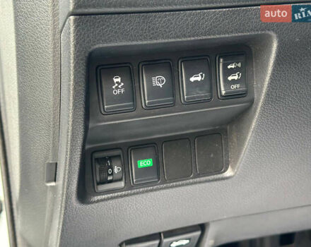 Білий Ніссан ІксТрейл, об'ємом двигуна 2 л та пробігом 90 тис. км за 17999 $, фото 35 на Automoto.ua