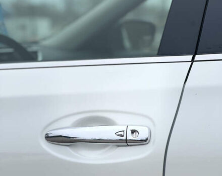 Белый Ниссан ИксТрейл, объемом двигателя 1.6 л и пробегом 52 тыс. км за 21999 $, фото 10 на Automoto.ua