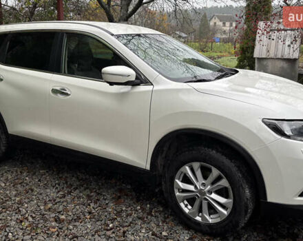 Белый Ниссан ИксТрейл, объемом двигателя 1.6 л и пробегом 43 тыс. км за 19500 $, фото 7 на Automoto.ua