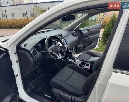 Белый Ниссан ИксТрейл, объемом двигателя 1.6 л и пробегом 79 тыс. км за 18900 $, фото 31 на Automoto.ua