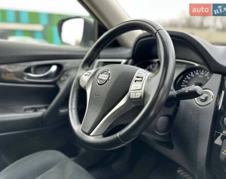 Білий Ніссан ІксТрейл, об'ємом двигуна 2 л та пробігом 90 тис. км за 17999 $, фото 53 на Automoto.ua