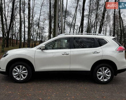 Белый Ниссан ИксТрейл, объемом двигателя 2.5 л и пробегом 134 тыс. км за 14999 $, фото 13 на Automoto.ua