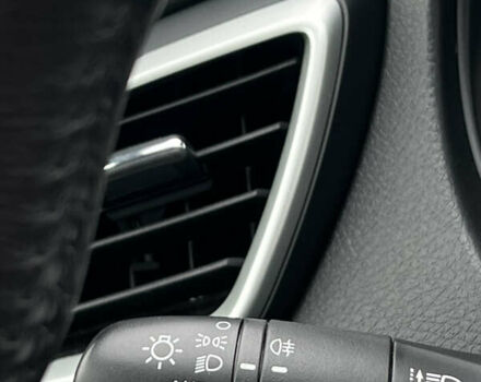 Белый Ниссан ИксТрейл, объемом двигателя 1.6 л и пробегом 52 тыс. км за 21999 $, фото 27 на Automoto.ua