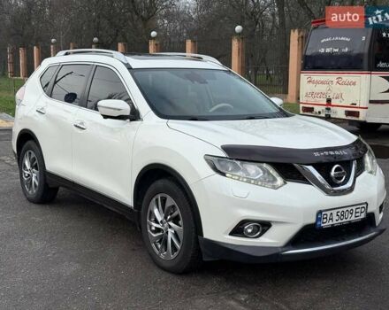 Белый Ниссан ИксТрейл, объемом двигателя 2.49 л и пробегом 139 тыс. км за 15900 $, фото 2 на Automoto.ua