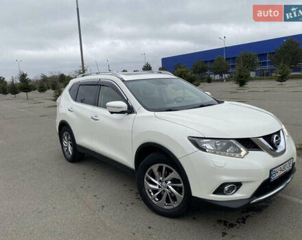 Білий Ніссан ІксТрейл, об'ємом двигуна 1.6 л та пробігом 161 тис. км за 18000 $, фото 2 на Automoto.ua