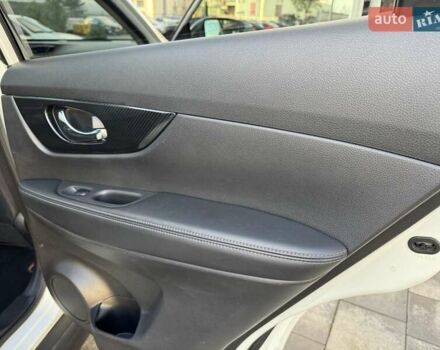 Белый Ниссан ИксТрейл, объемом двигателя 1.6 л и пробегом 80 тыс. км за 18700 $, фото 36 на Automoto.ua