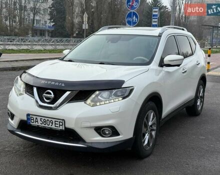 Белый Ниссан ИксТрейл, объемом двигателя 2.49 л и пробегом 139 тыс. км за 15900 $, фото 6 на Automoto.ua