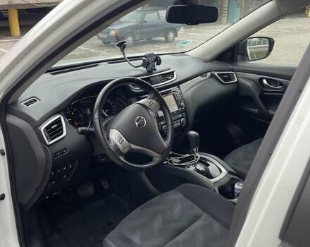 Белый Ниссан ИксТрейл, объемом двигателя 1.6 л и пробегом 127 тыс. км за 17300 $, фото 10 на Automoto.ua