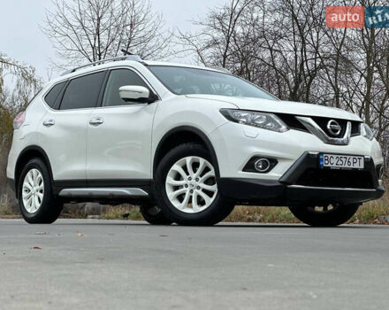 Білий Ніссан ІксТрейл, об'ємом двигуна 2 л та пробігом 90 тис. км за 17999 $, фото 2 на Automoto.ua