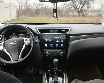 Белый Ниссан ИксТрейл, объемом двигателя 1.6 л и пробегом 81 тыс. км за 19000 $, фото 17 на Automoto.ua