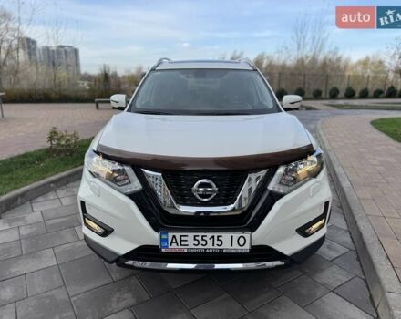 Белый Ниссан ИксТрейл, объемом двигателя 1.6 л и пробегом 79 тыс. км за 18900 $, фото 7 на Automoto.ua