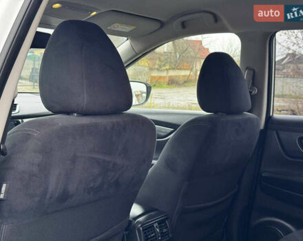 Белый Ниссан ИксТрейл, объемом двигателя 2.49 л и пробегом 134 тыс. км за 14999 $, фото 35 на Automoto.ua