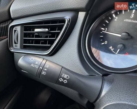 Белый Ниссан ИксТрейл, объемом двигателя 1.6 л и пробегом 80 тыс. км за 18700 $, фото 33 на Automoto.ua