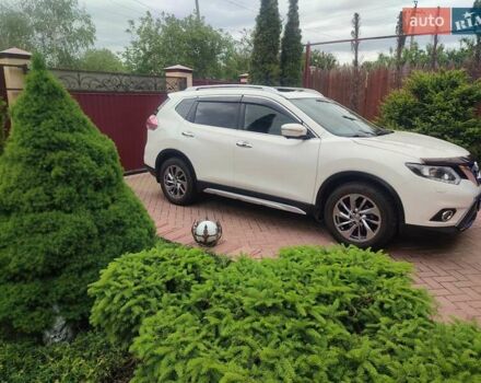 Белый Ниссан ИксТрейл, объемом двигателя 2 л и пробегом 220 тыс. км за 16299 $, фото 16 на Automoto.ua