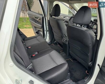 Белый Ниссан ИксТрейл, объемом двигателя 1.6 л и пробегом 79 тыс. км за 18900 $, фото 32 на Automoto.ua