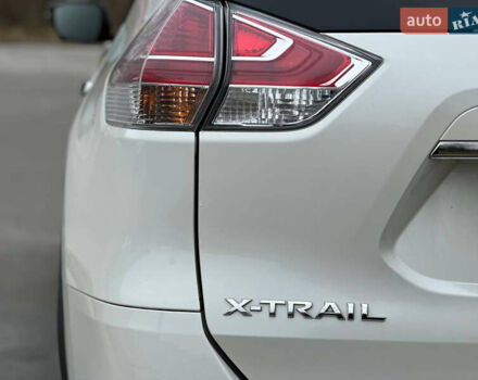 Білий Ніссан ІксТрейл, об'ємом двигуна 2 л та пробігом 90 тис. км за 17999 $, фото 29 на Automoto.ua