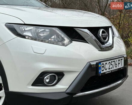 Білий Ніссан ІксТрейл, об'ємом двигуна 2 л та пробігом 90 тис. км за 17999 $, фото 6 на Automoto.ua