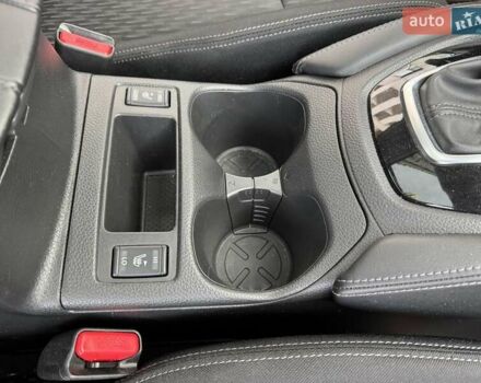 Белый Ниссан ИксТрейл, объемом двигателя 1.6 л и пробегом 79 тыс. км за 18900 $, фото 24 на Automoto.ua