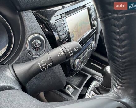 Белый Ниссан ИксТрейл, объемом двигателя 1.6 л и пробегом 79 тыс. км за 18900 $, фото 12 на Automoto.ua