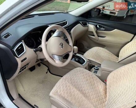 Белый Ниссан ИксТрейл, объемом двигателя 2.49 л и пробегом 139 тыс. км за 15900 $, фото 16 на Automoto.ua