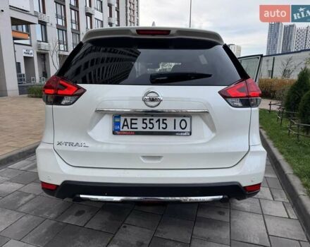 Белый Ниссан ИксТрейл, объемом двигателя 1.6 л и пробегом 79 тыс. км за 18900 $, фото 30 на Automoto.ua