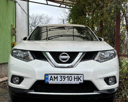 Белый Ниссан ИксТрейл, объемом двигателя 1.6 л и пробегом 43 тыс. км за 19500 $, фото 5 на Automoto.ua