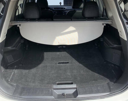 Белый Ниссан ИксТрейл, объемом двигателя 1.6 л и пробегом 73 тыс. км за 18000 $, фото 8 на Automoto.ua