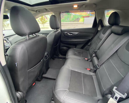 Білий Ніссан ІксТрейл, об'ємом двигуна 1.6 л та пробігом 161 тис. км за 18000 $, фото 16 на Automoto.ua