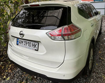 Белый Ниссан ИксТрейл, объемом двигателя 1.6 л и пробегом 43 тыс. км за 19500 $, фото 3 на Automoto.ua