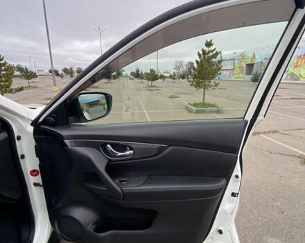 Білий Ніссан ІксТрейл, об'ємом двигуна 1.6 л та пробігом 161 тис. км за 18000 $, фото 19 на Automoto.ua