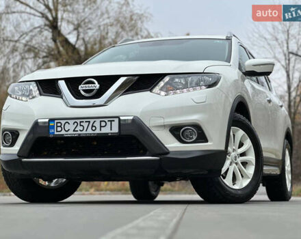 Білий Ніссан ІксТрейл, об'ємом двигуна 2 л та пробігом 90 тис. км за 17999 $, фото 12 на Automoto.ua