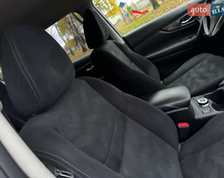 Белый Ниссан ИксТрейл, объемом двигателя 2.5 л и пробегом 134 тыс. км за 14999 $, фото 53 на Automoto.ua