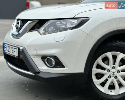 Білий Ніссан ІксТрейл, об'ємом двигуна 2 л та пробігом 90 тис. км за 17999 $, фото 15 на Automoto.ua