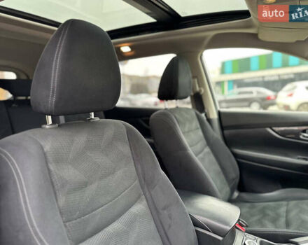 Білий Ніссан ІксТрейл, об'ємом двигуна 2 л та пробігом 90 тис. км за 17999 $, фото 50 на Automoto.ua