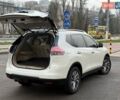 Белый Ниссан ИксТрейл, объемом двигателя 2.49 л и пробегом 139 тыс. км за 15900 $, фото 4 на Automoto.ua