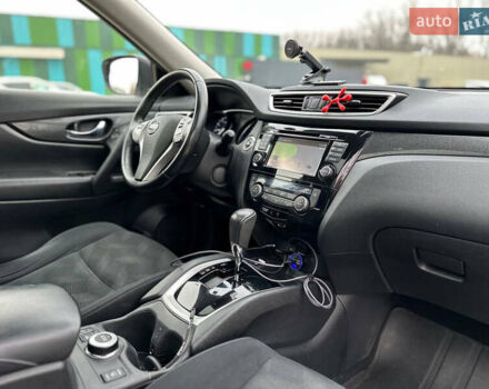 Білий Ніссан ІксТрейл, об'ємом двигуна 2 л та пробігом 90 тис. км за 17999 $, фото 48 на Automoto.ua