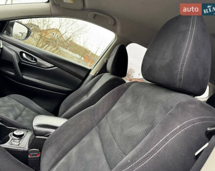 Белый Ниссан ИксТрейл, объемом двигателя 2.49 л и пробегом 134 тыс. км за 14999 $, фото 28 на Automoto.ua