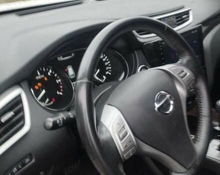 Белый Ниссан ИксТрейл, объемом двигателя 1.6 л и пробегом 81 тыс. км за 19000 $, фото 18 на Automoto.ua