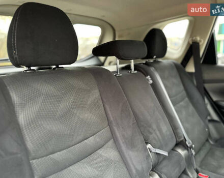 Білий Ніссан ІксТрейл, об'ємом двигуна 2 л та пробігом 90 тис. км за 17999 $, фото 57 на Automoto.ua